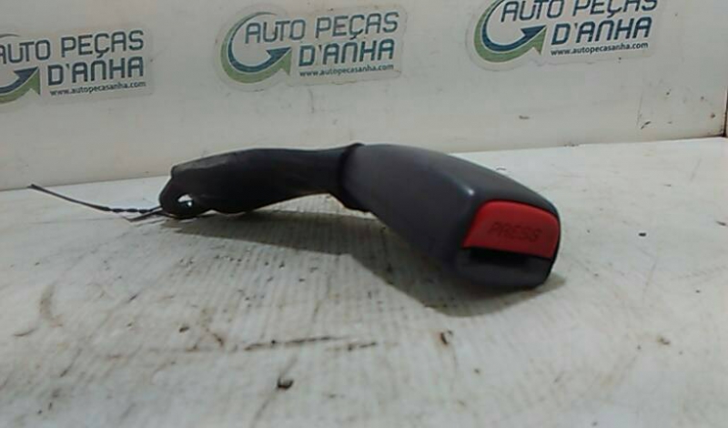 Engate Cinto Trás Esq TOYOTA - ID S_58166