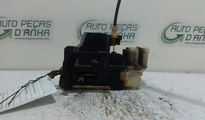 Fecho da Porta Frente Dto FIAT - ID S_58474