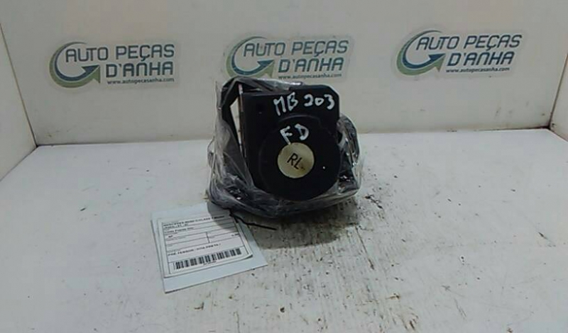 Cinto Frente Dto MERCEDES-BENZ - ID S_58493