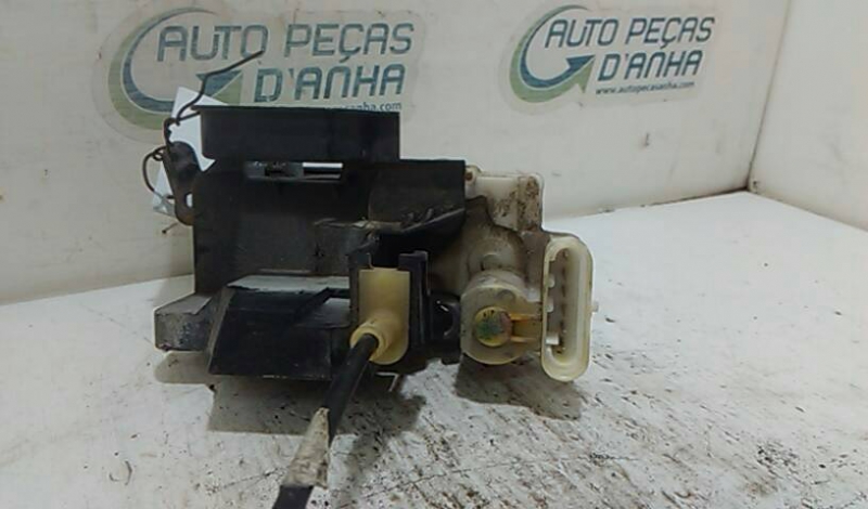 Fecho da Porta Frente Esq FIAT PALIO Weekend (178_) | 96 -  Imagem-1
