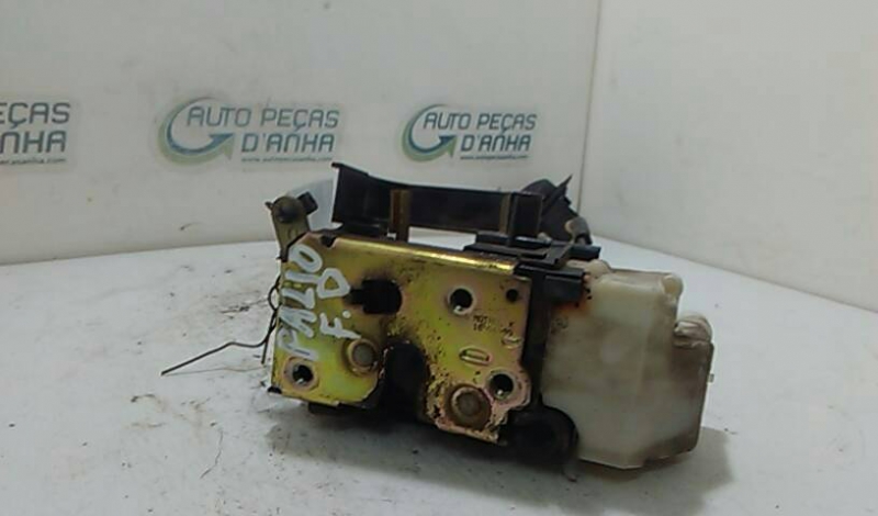 Fecho da Porta Frente Dto FIAT PALIO Weekend (178_) | 96 -  Imagem-2