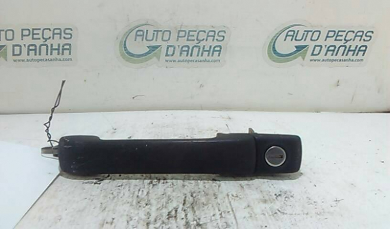 Puxador Exterior Porta Frente Dta VOLKSWAGEN GOLF III (1H1) | 91 - 98 Imagem-1