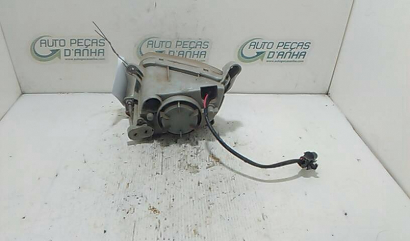 Farolim de Nevoeiro Frente Dto HYUNDAI MATRIX (FC) | 01 - 10 Imagem-1