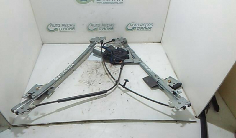 Elevador Frente Dto Electrico FORD FOCUS (DAW, DBW) | 98 - 09 Imagem-1