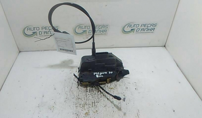 Fecho da Porta Frente Esq RENAULT - ID S_59677