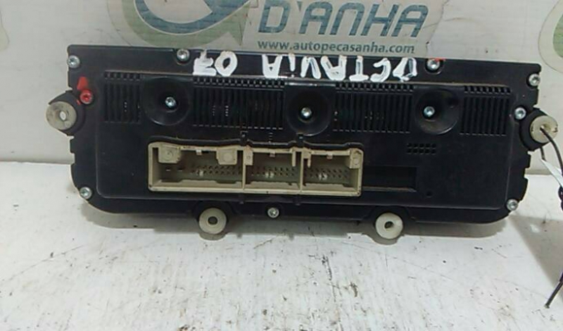 Climatronic SKODA OCTAVIA I Combi (1U5) | 98 - 10 Imagem-1