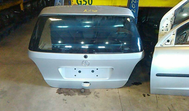Tampa da Mala MERCEDES-BENZ - ID S_60136