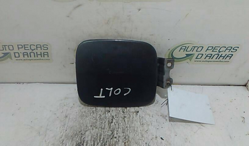 Tampa Exterior de Combustivel MITSUBISHI COLT IV (CA_A) | 92 - 96 Imagem-1