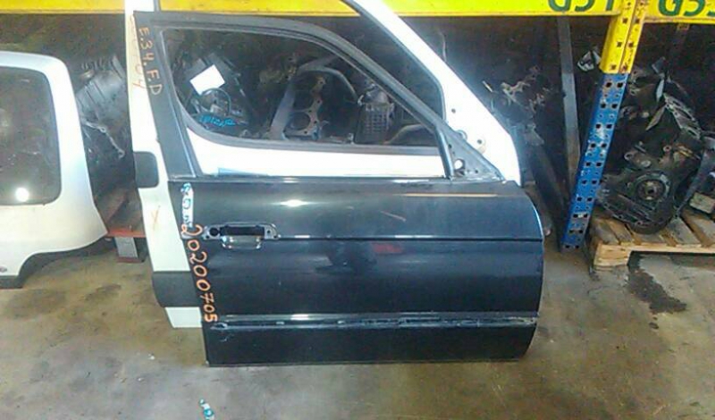 Porta Frente Dto BMW - ID S_60704