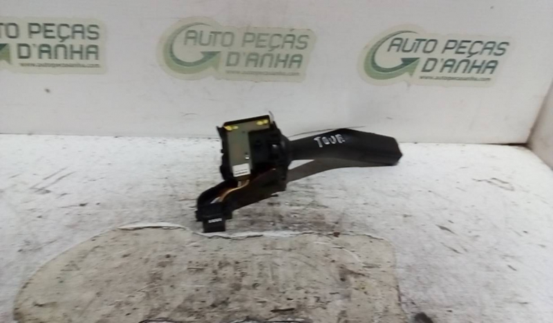 Manipulo Luzes e Piscas VOLKSWAGEN GOLF V (1K1) | 03 - 09 Imagem-1