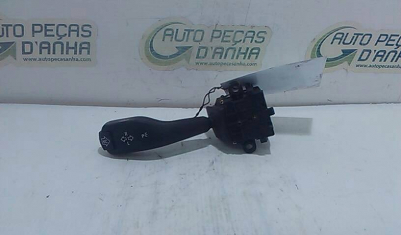 Manipulo Luzes e Piscas BMW - ID S_60905