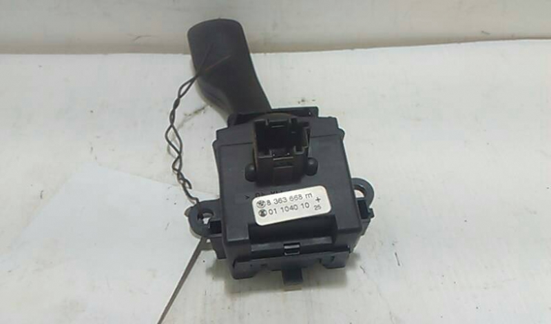 Manipulo Luzes e Piscas BMW 3 Touring (E46) | 99 - 05 Imagem-1