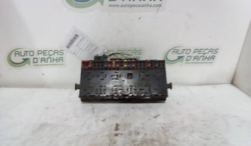 Caixa dos Fusíveis VOLKSWAGEN - ID S_61113