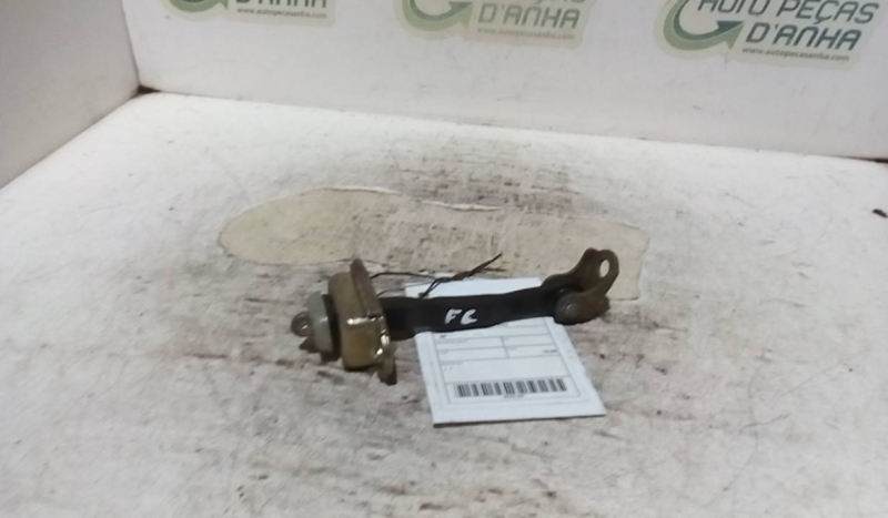 Esticador Porta Frente Esq NISSAN - ID S_61280