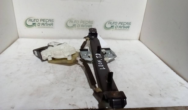 Elevador Trás Dto Electrico SEAT - ID S_61479