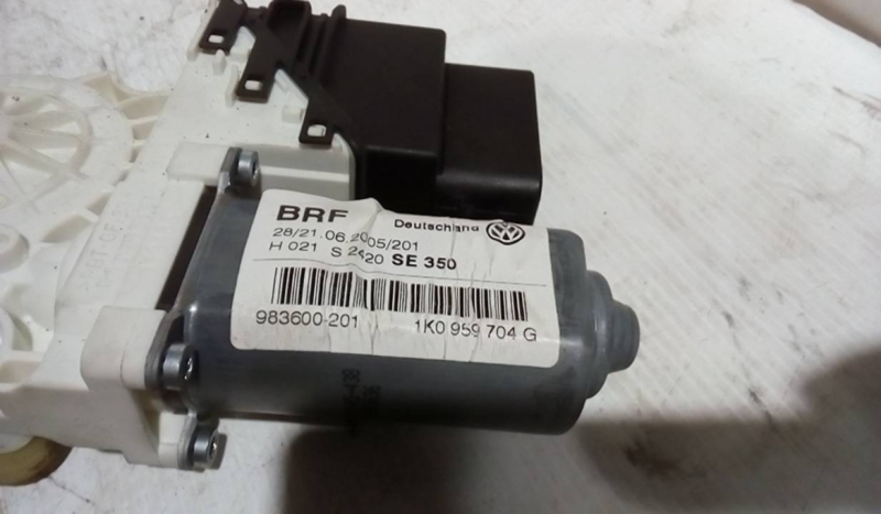 Elevador Trás Dto Electrico SEAT LEON (1P1) | 05 - 13 Imagem-1