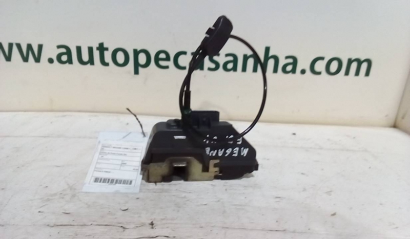 Fecho da Porta Frente Dto RENAULT - ID S_61685