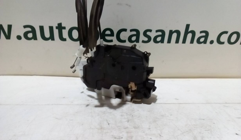 Fecho da Porta Frente Esq MITSUBISHI COLT VI (Z3_A, Z2_A) | 02 - 12 Imagem-1