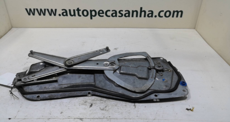 Elevador Trás Dto Electrico VOLVO V70 I (875, 876) | 95 - 00 Imagem-2