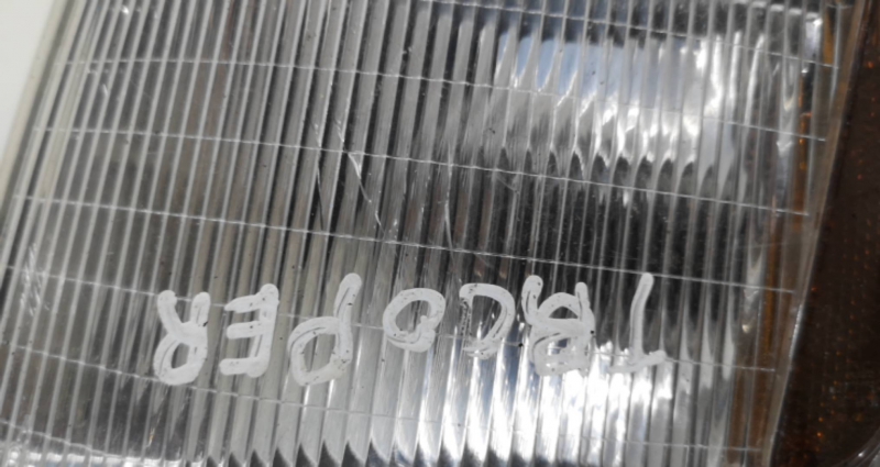 Farolim de Pisca Frente Esq ISUZU TROOPER III | 98 - 04 Imagem-1