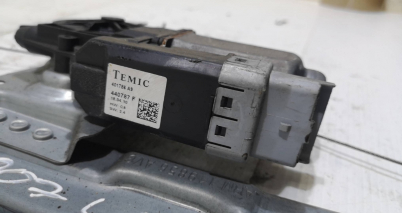 Elevador Frente Esq Electrico PEUGEOT 207 (WA_, WC_) | 06 - 15 Imagem-1