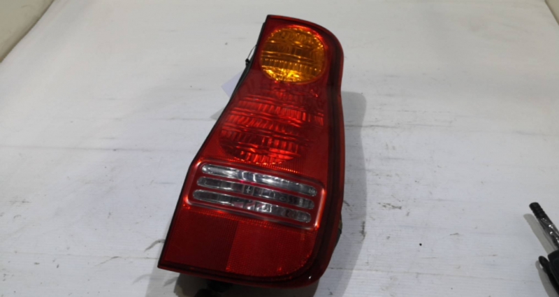 Farolim Stop Dto HYUNDAI MATRIX (FC) | 01 - 10 Imagem-1