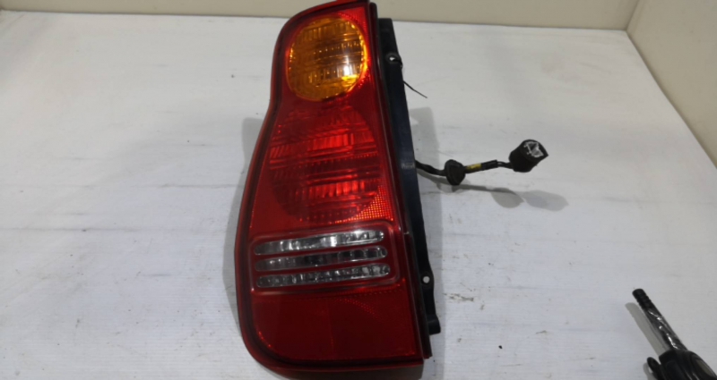 Farolim Stop Esq HYUNDAI MATRIX (FC) | 01 - 10 Imagem-1