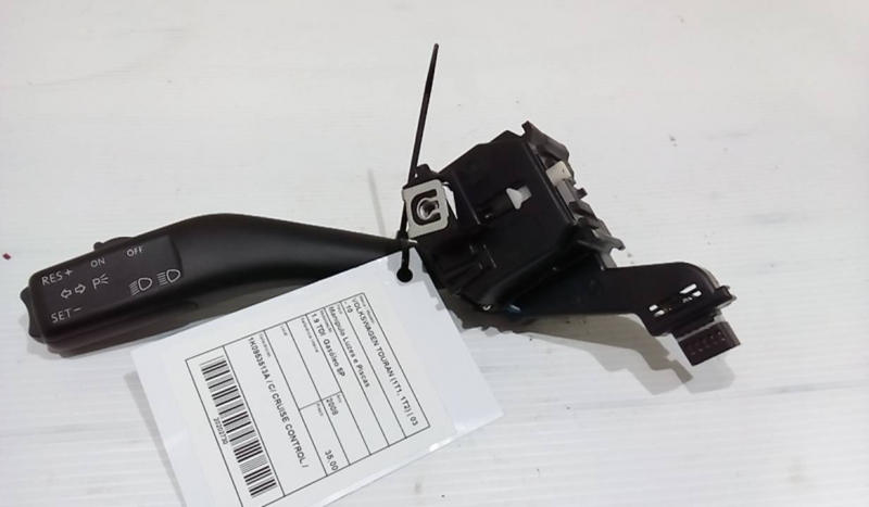 Manipulo Luzes e Piscas VOLKSWAGEN - ID S_62729