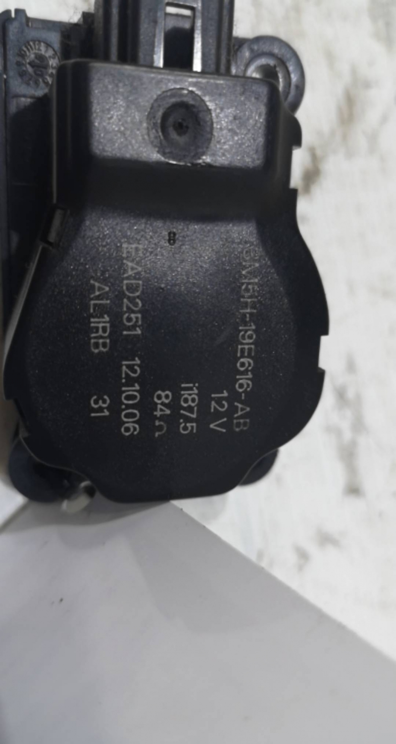 Motor de Comporta FORD S-MAX (WA6) | 06 - 14 Imagem-1