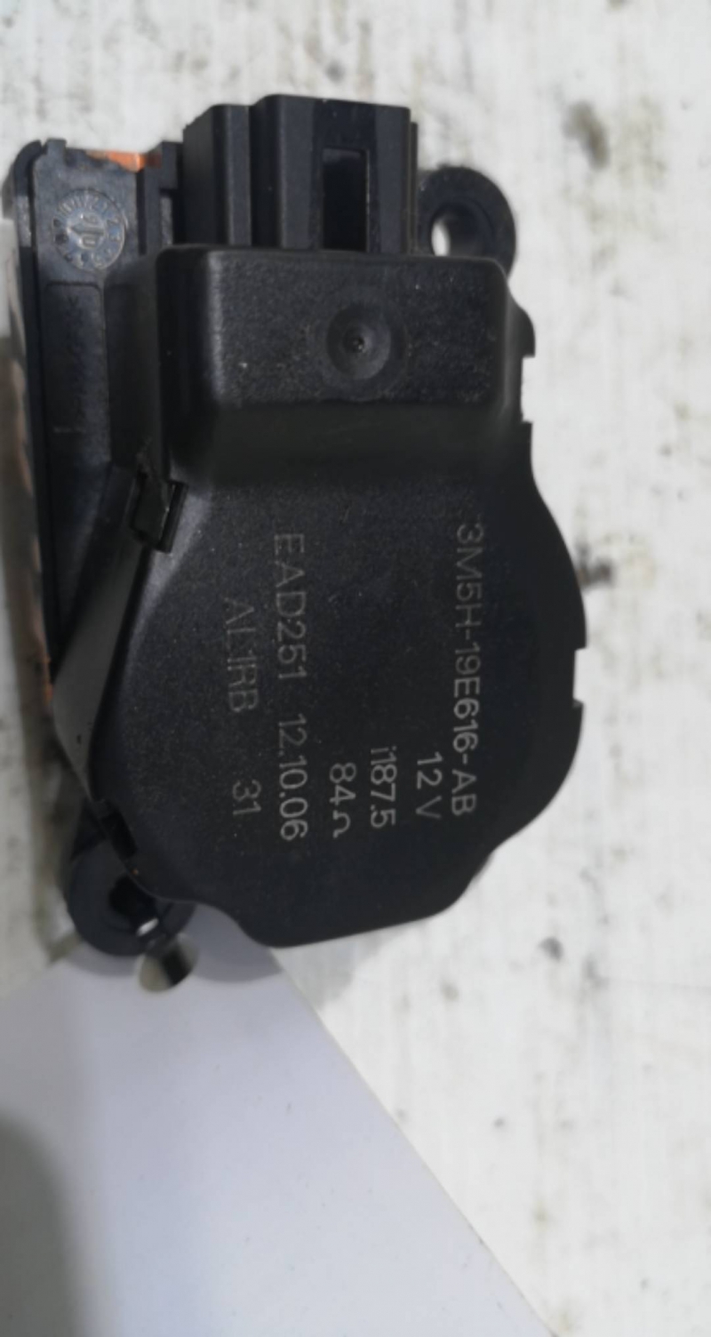 Motor de Comporta FORD S-MAX (WA6) | 06 - 14 Imagem-1