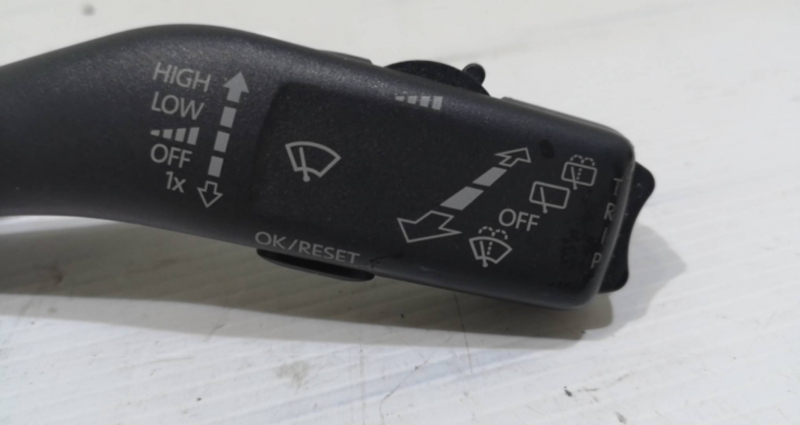 Manipulo de Escovas VOLKSWAGEN GOLF V Variant (1K5) | 07 - 09 Imagem-1