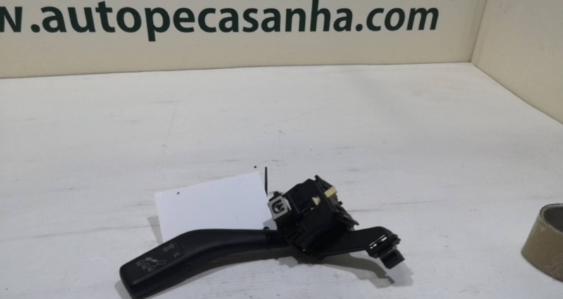 Manipulo Luzes e Piscas VOLKSWAGEN - ID S_62874