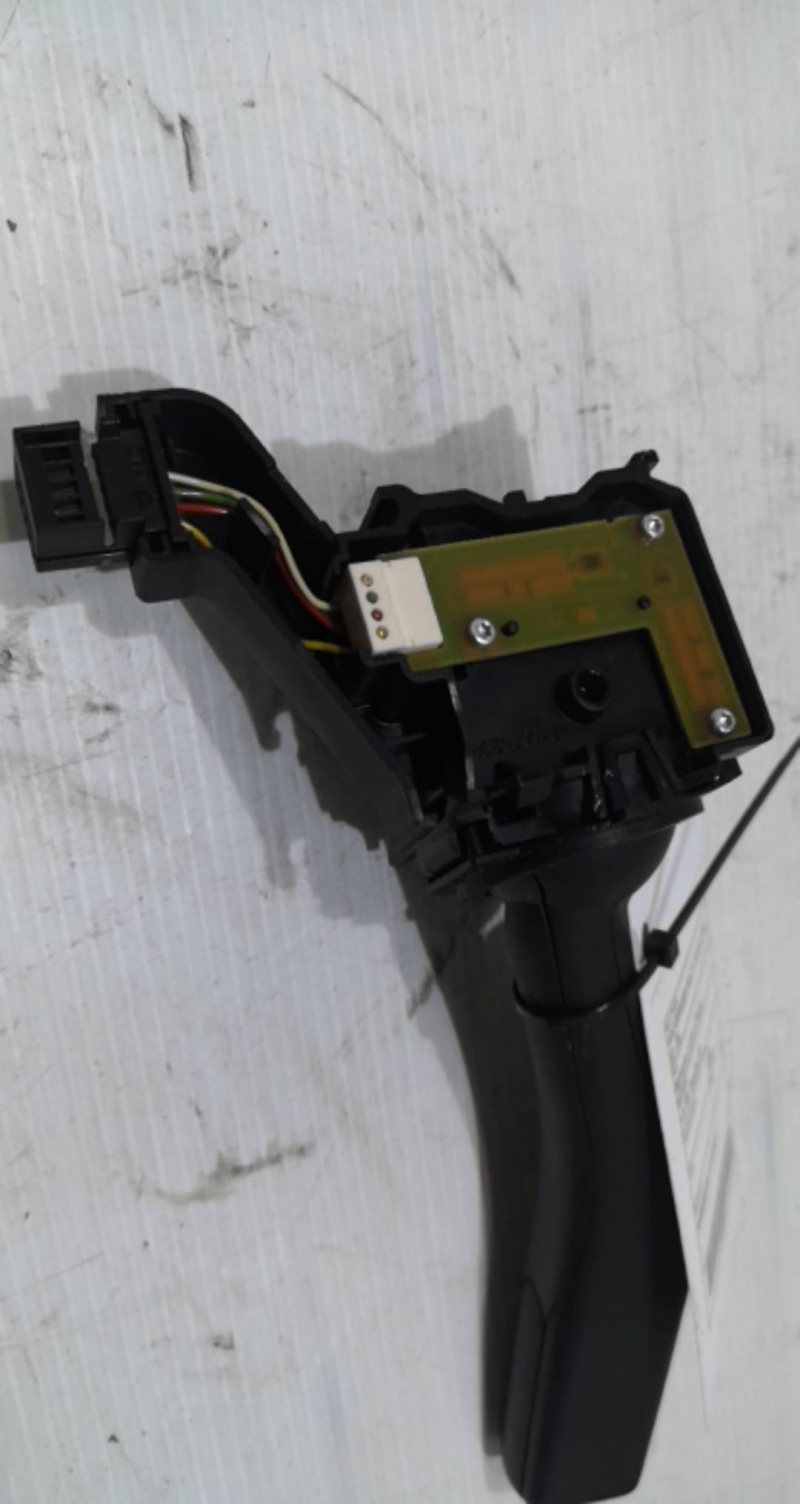 Manipulo Luzes e Piscas VOLKSWAGEN GOLF V Variant (1K5) | 07 - 09 Imagem-2