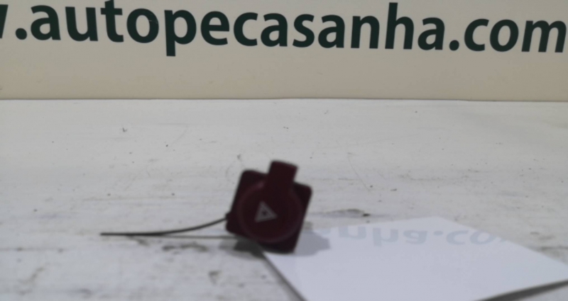 Botão 4 Piscas CITROEN - ID S_62894