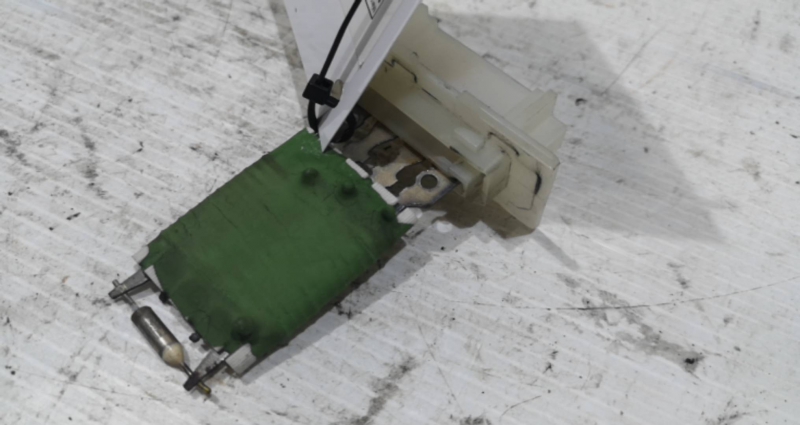 Resistencia de Sofagem MERCEDES-BENZ B-CLASS (W245) | 05 - 11 Imagem-2