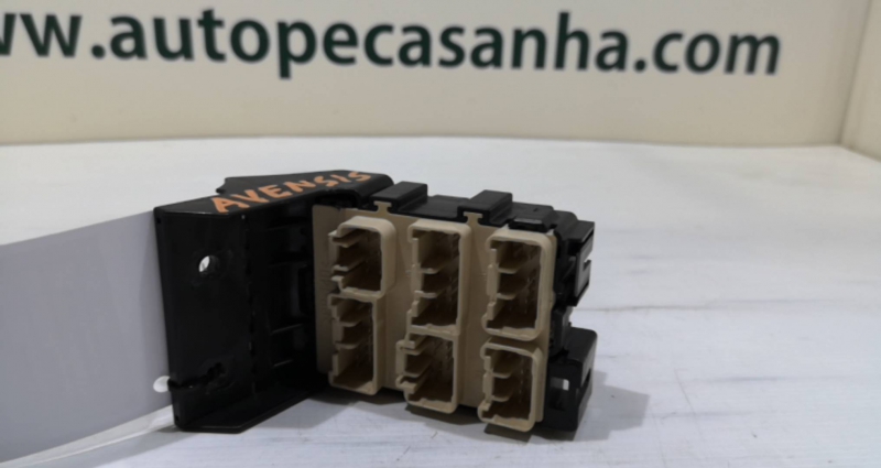 Caixa dos Fusíveis TOYOTA - ID S_62994