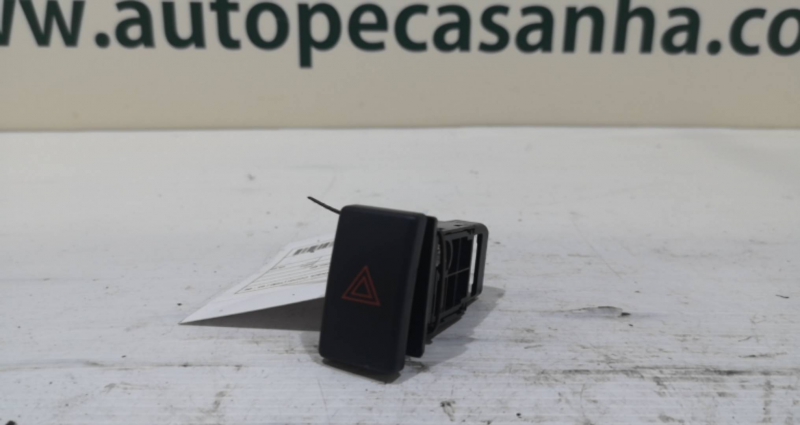 Botão 4 Piscas TOYOTA - ID S_63022