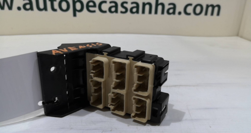 Caixa dos Fusíveis TOYOTA - ID S_63028