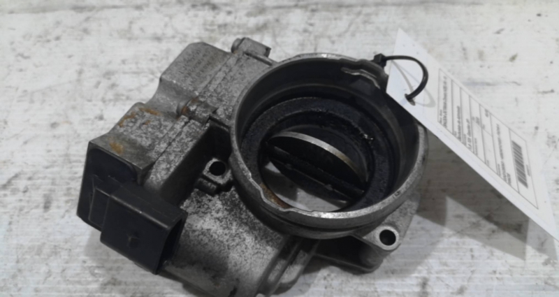 Borboleta de Admissão SKODA OCTAVIA II Combi (1Z5) | 04 - 13 Imagem-1