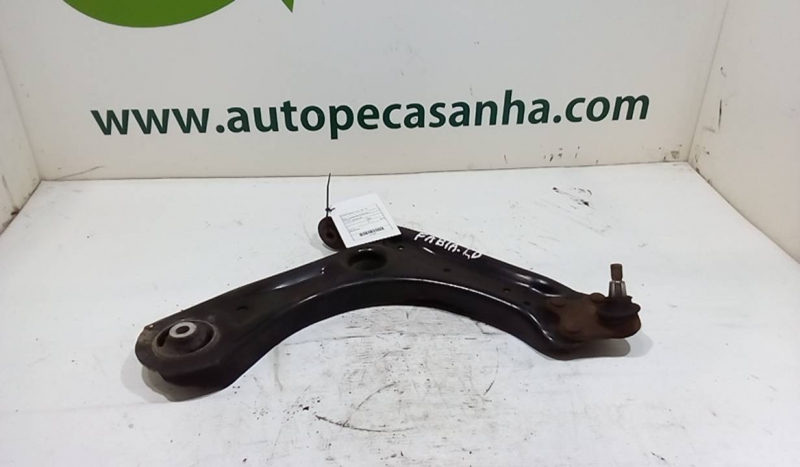 Braço Suspensão Frente Dto SKODA - ID S_63243
