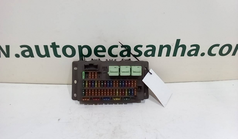 Caixa dos Fusíveis MINI - ID S_63503