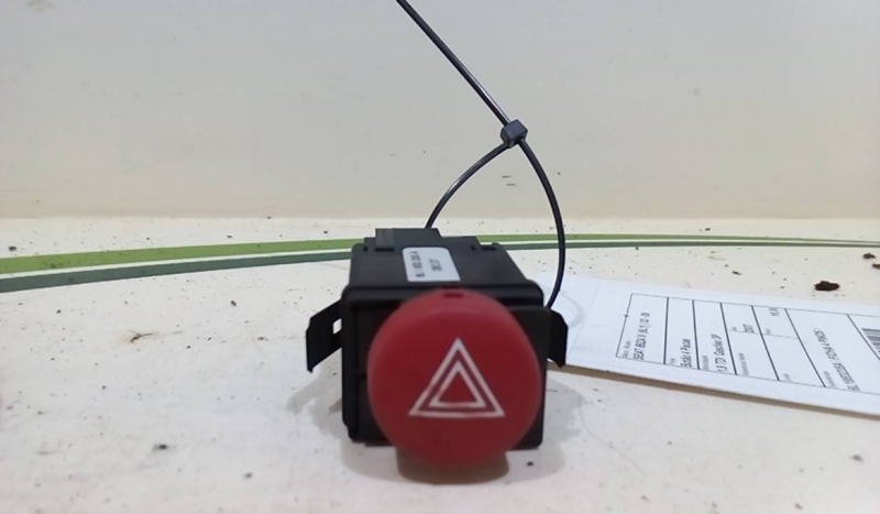 Botão 4 Piscas SEAT IBIZA III (6L1) | 02 - 09 Imagem-2