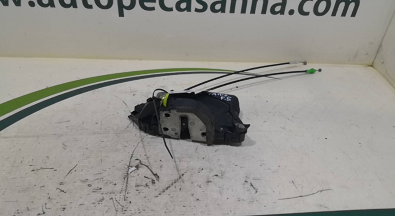 Fecho da Porta Frente Esq TOYOTA YARIS (_P9_) | 05 - 14 Imagem-1