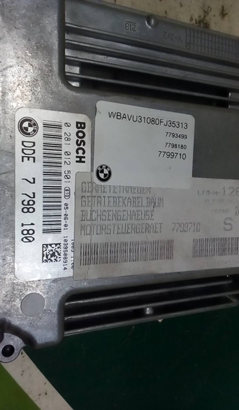 Centralina do Motor BMW 3 Touring (E91) | 04 - 12 Imagem-2