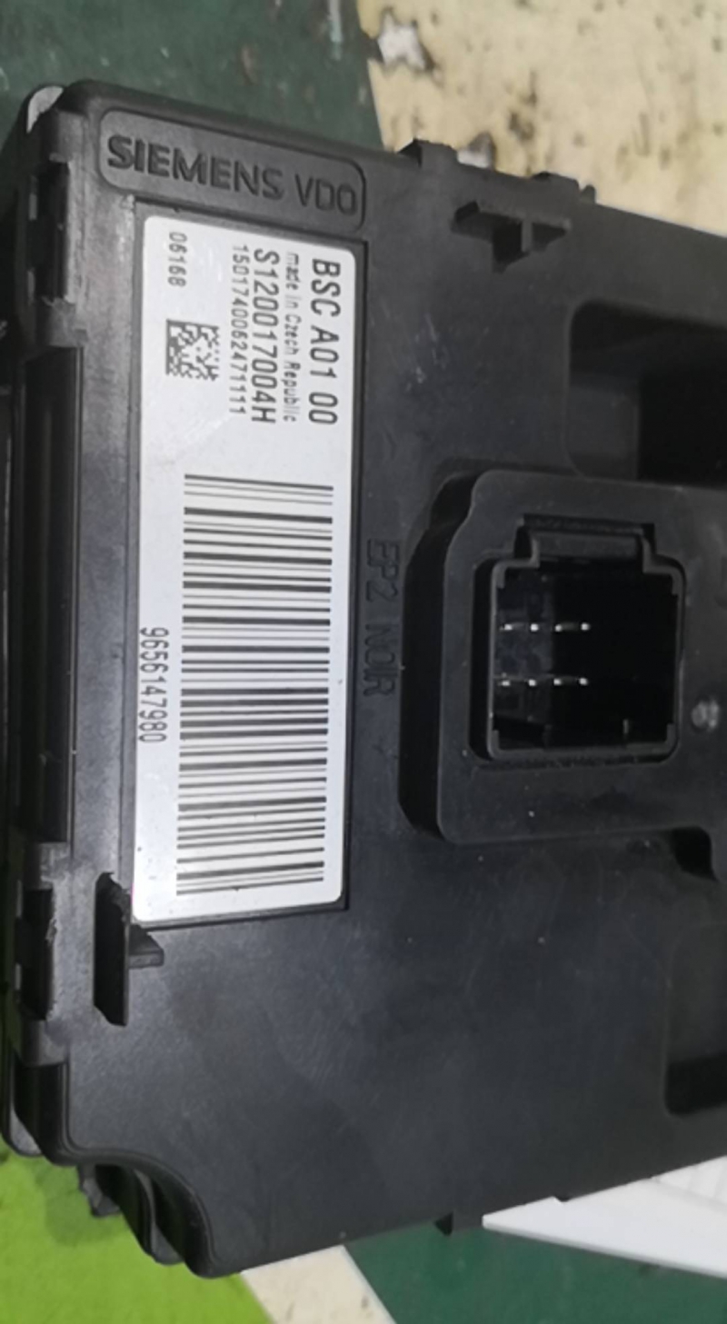 UCH CITROEN C4 I (LC_) | 04 - 13 Imagem-1