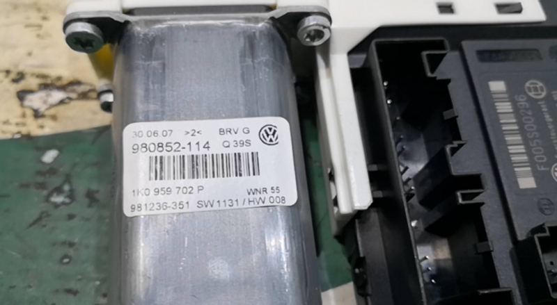 Motor elevador frt drt VOLKSWAGEN PASSAT Variant (3C5) | 05 - 11 Imagem-3