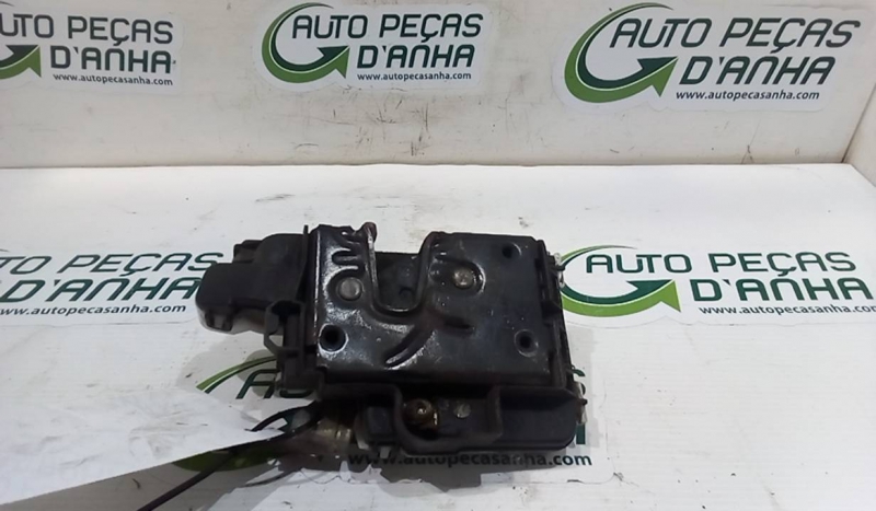 Fecho da Porta Frente Esq VOLKSWAGEN POLO (6N2) | 99 - 01 Imagem-2