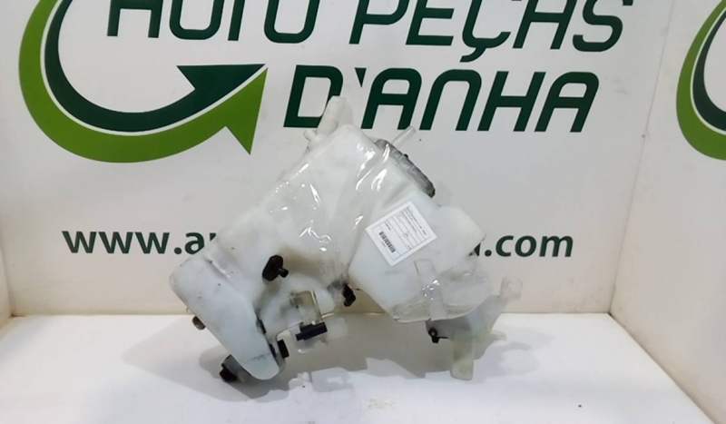 Reservatório Água Esguicho MERCEDES-BENZ - ID S_64537