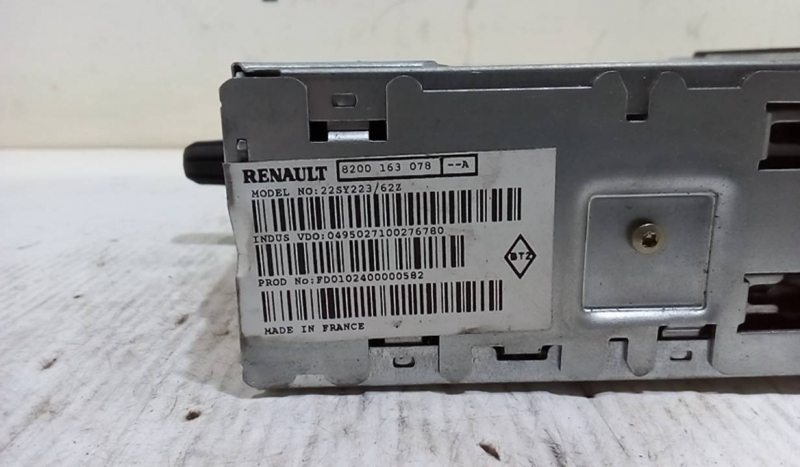 Leitor de GPS RENAULT VEL SATIS (BJ0_) | 02 -  Imagem-2