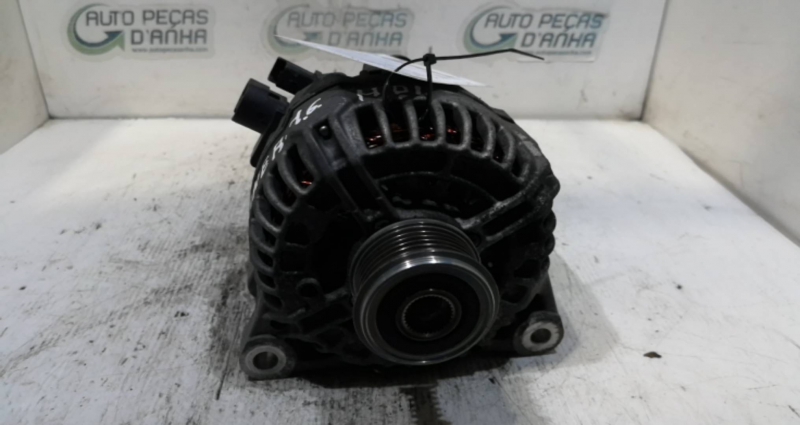 Alternador PEUGEOT - ID S_65745